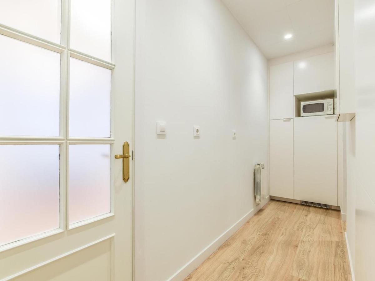 Апартаменты Apartamento En Plaza De Canalejas Мадрид Экстерьер фото