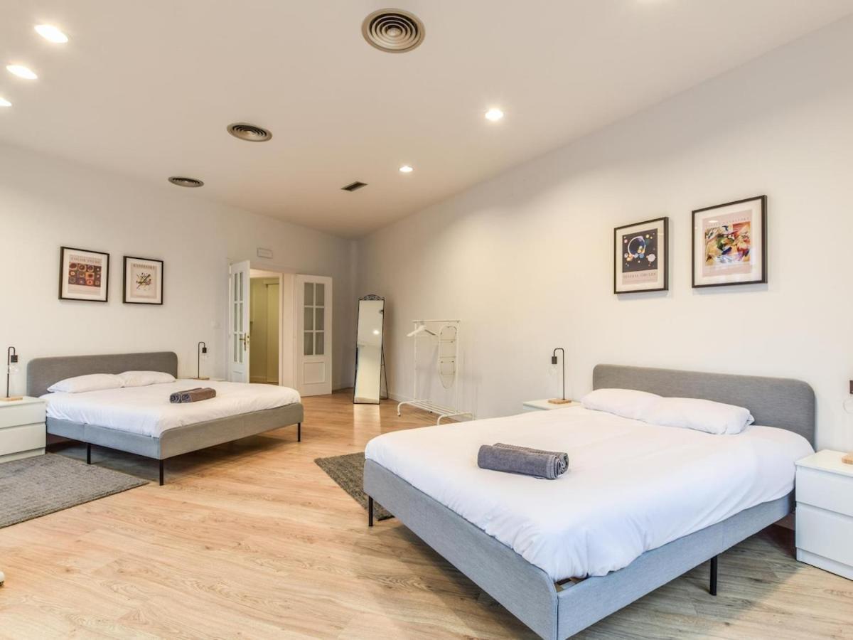 Апартаменты Apartamento En Plaza De Canalejas Мадрид Экстерьер фото